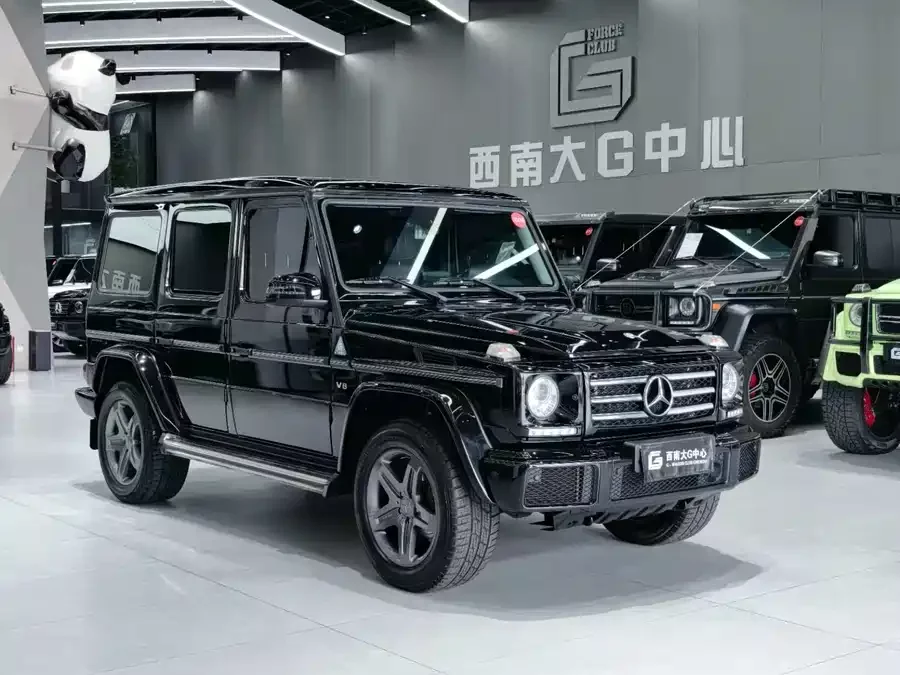 Mercedes Benz G-rated