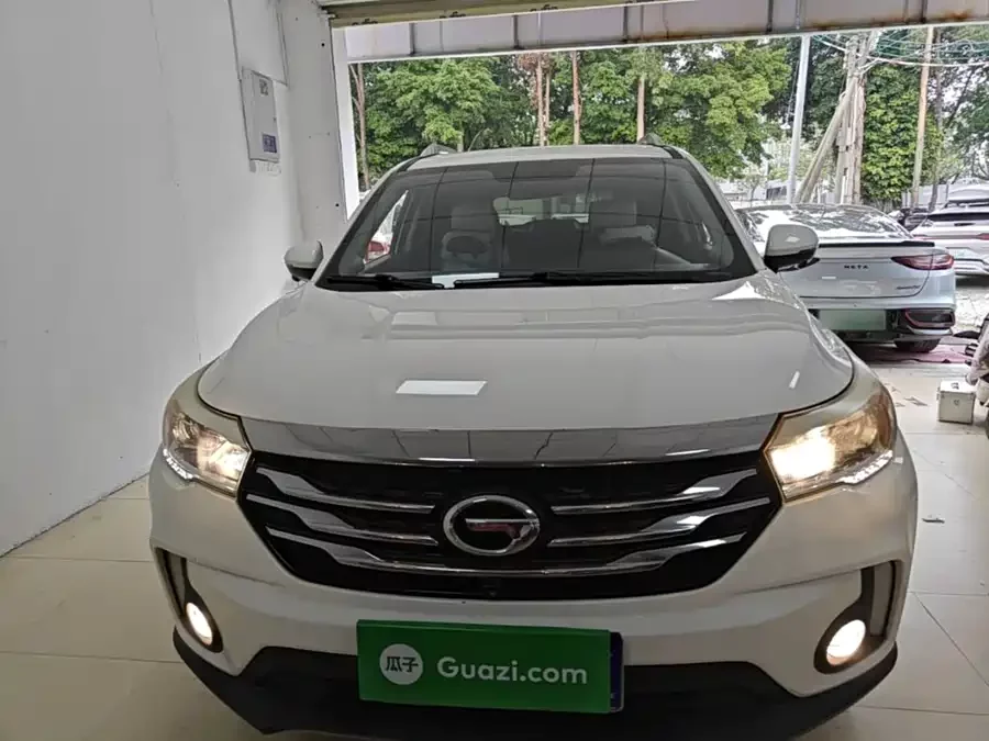 GAC Trumpchi GS4