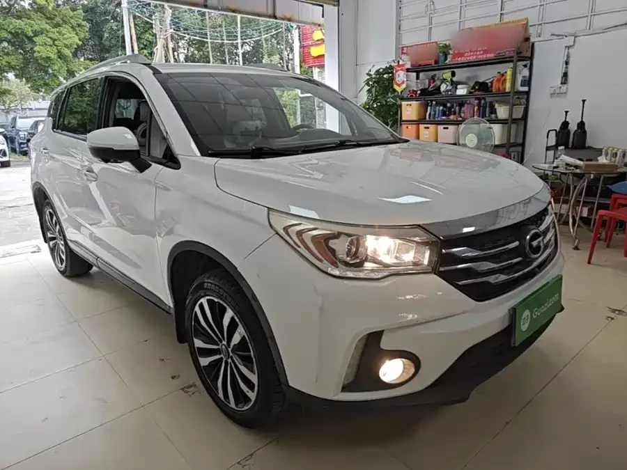 GAC Trumpchi GS4