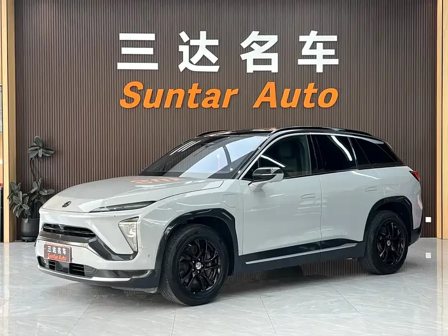 NIO ES6