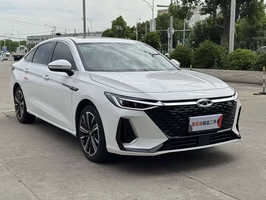 Chery Arrizo 8