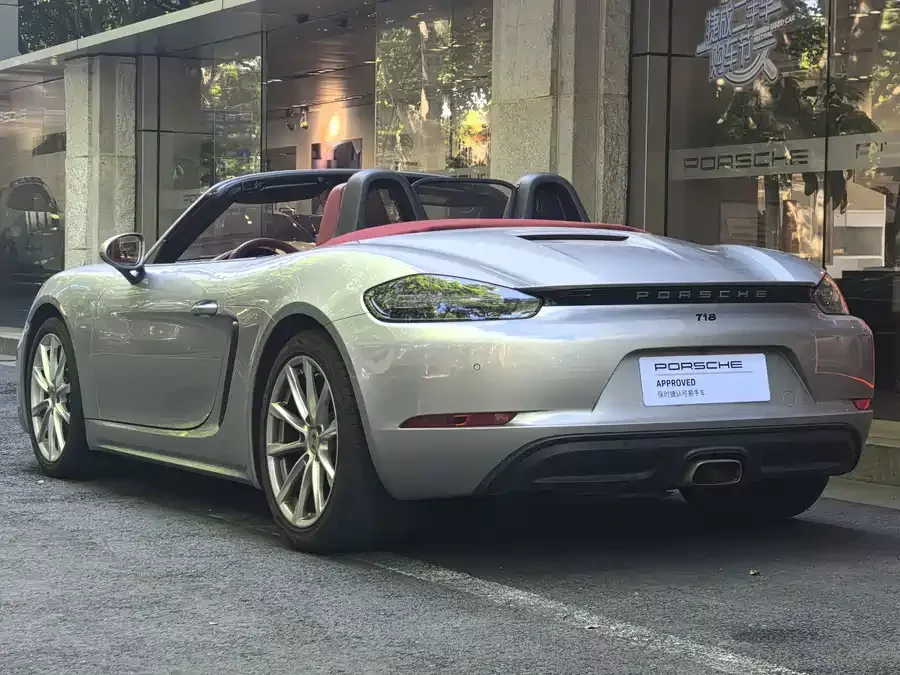 Porsche 718