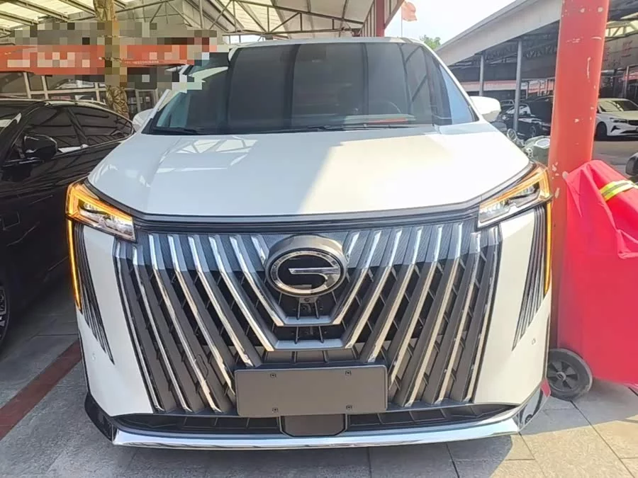 GAC Trumpchi M8