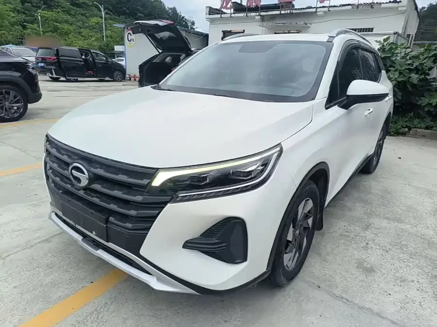 GAC Trumpchi GS4
