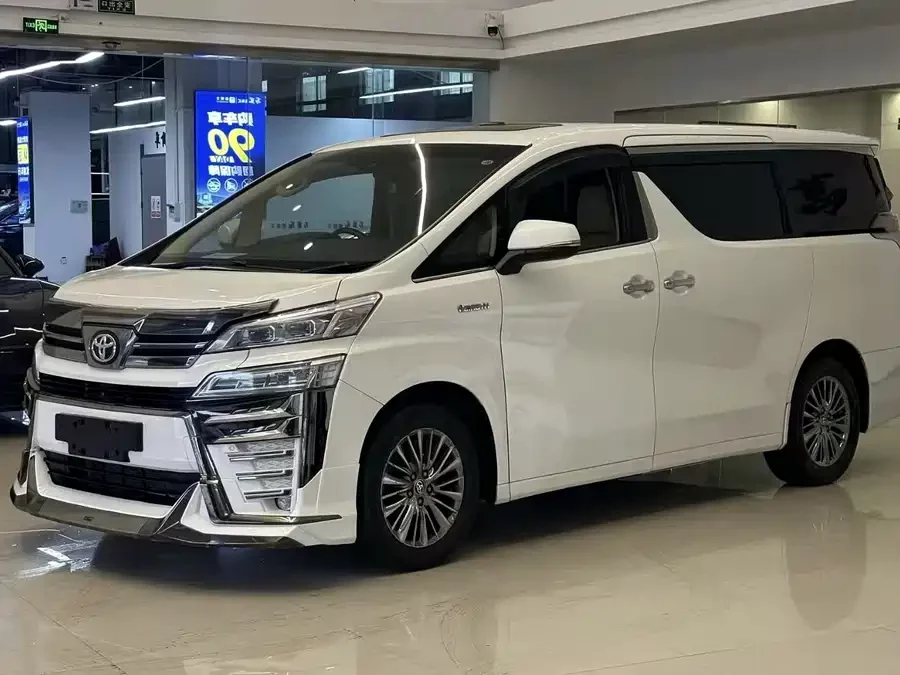 Toyota Crown Vellfire