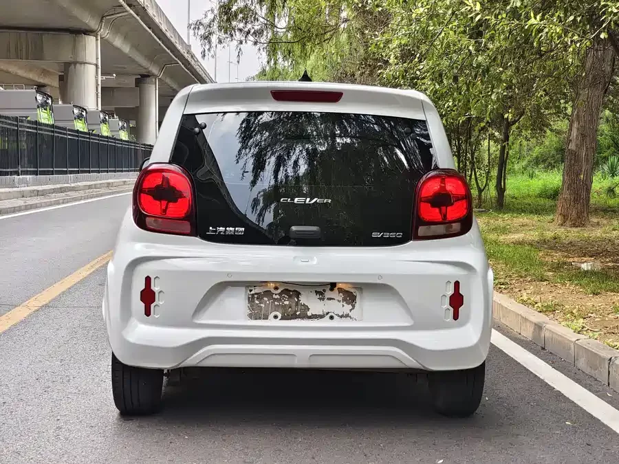 Roewe CLEVER