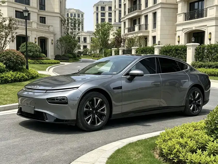 Xpeng P7
