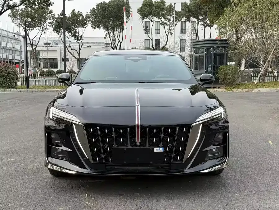 Hongqi H6