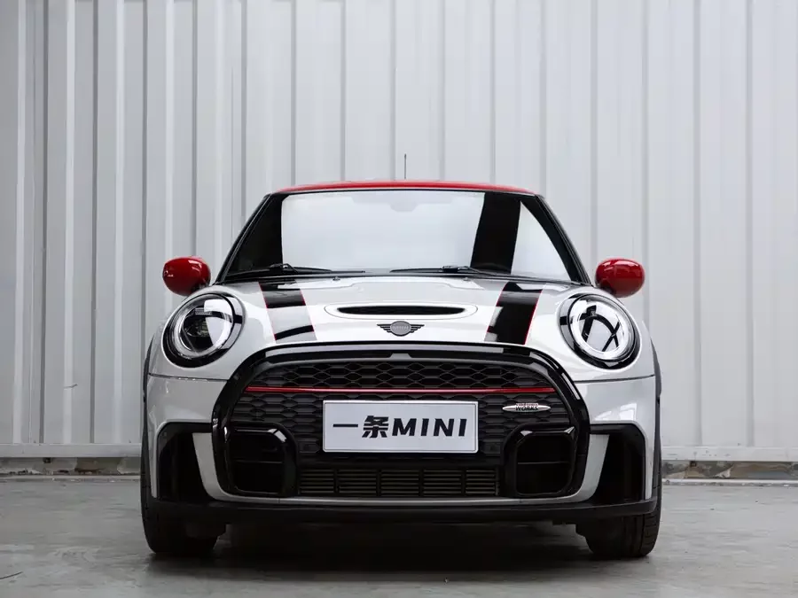 MINI JCW