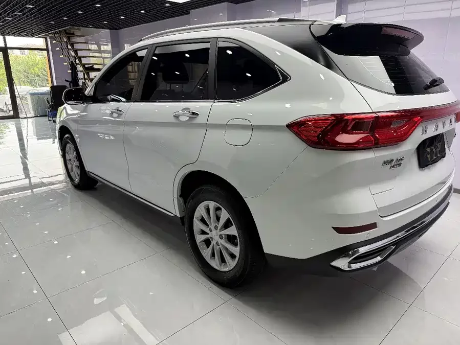 Haval M6