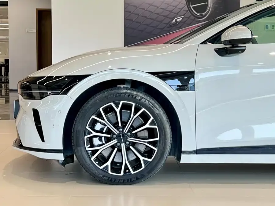 Zeekr 007GT