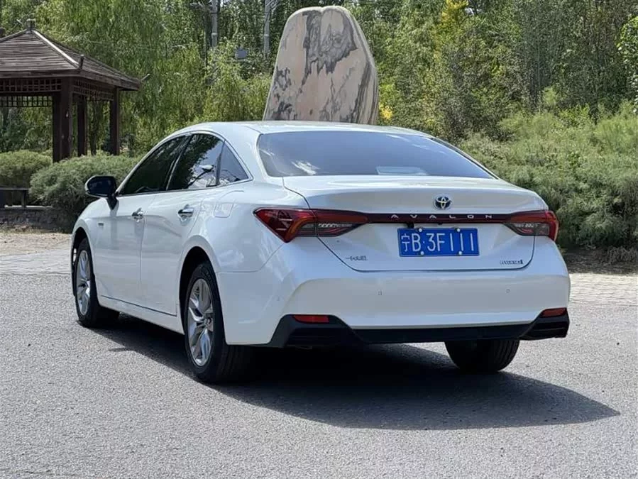Toyota Avalon