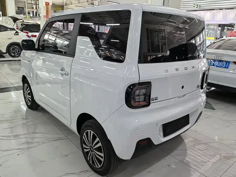Geely Panda