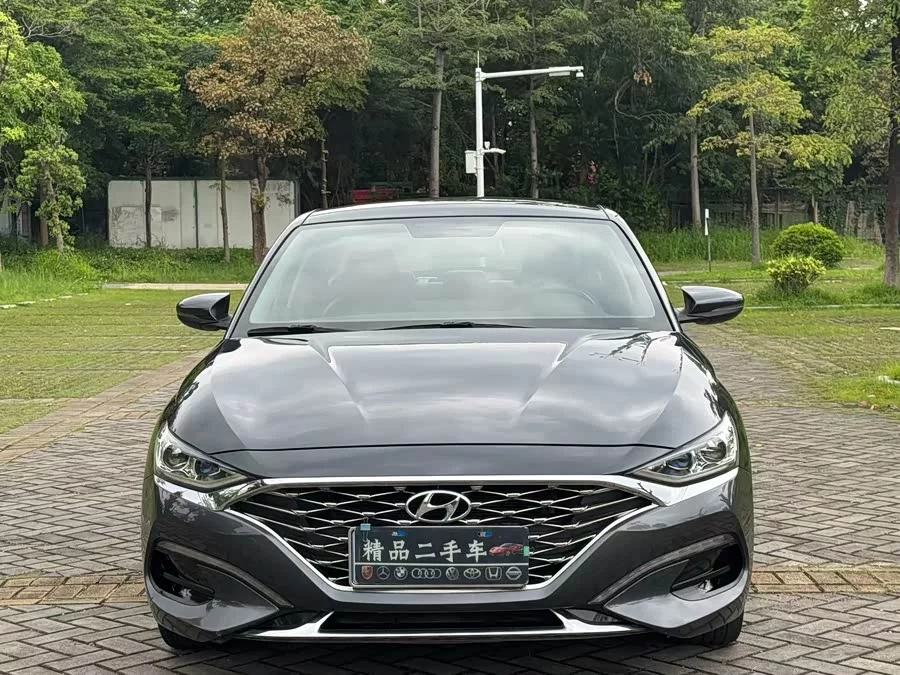Hyundai Festa