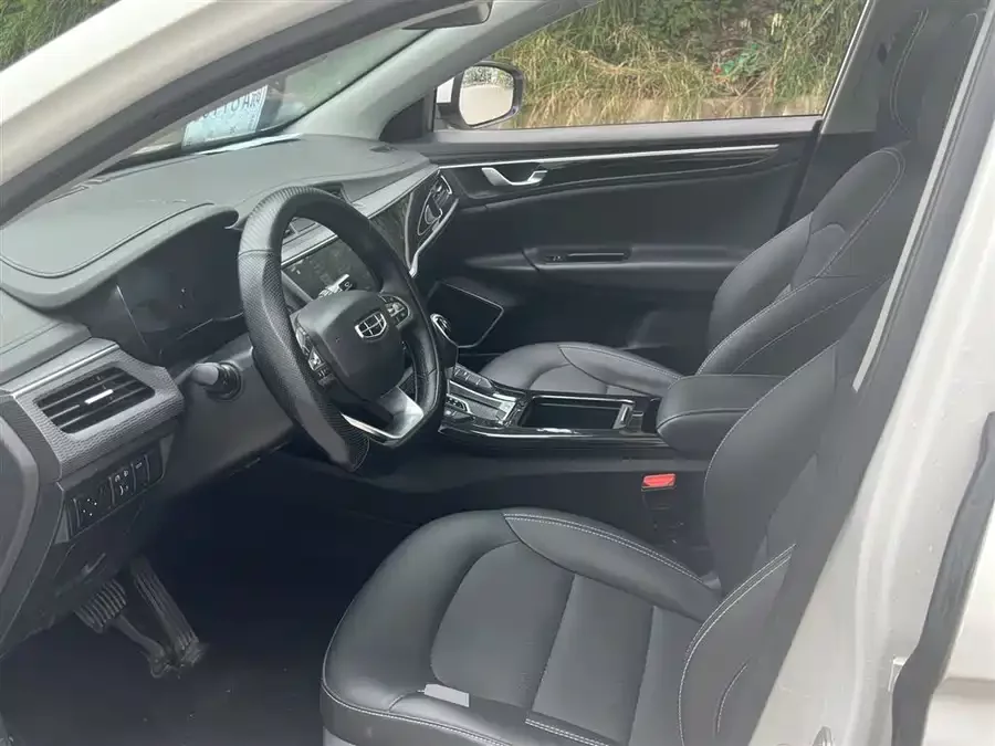 Geely Emgrand GL