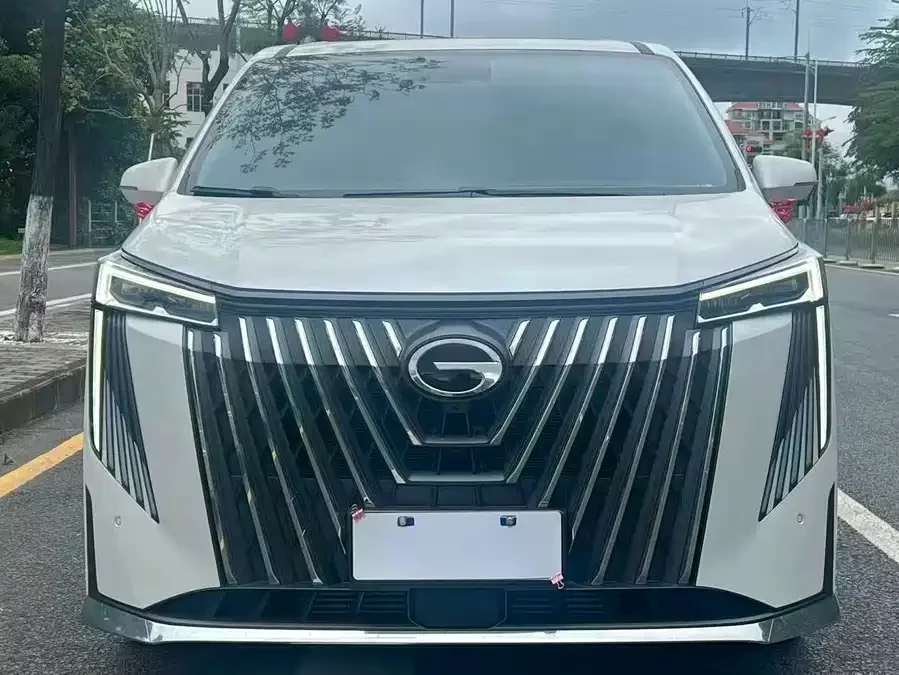 GAC Trumpchi M8