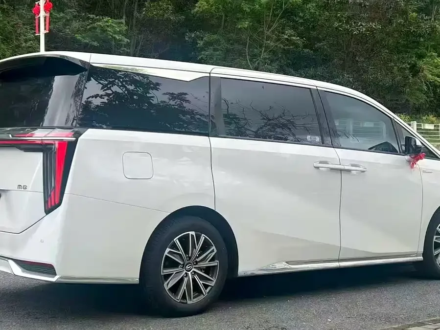GAC Trumpchi M8