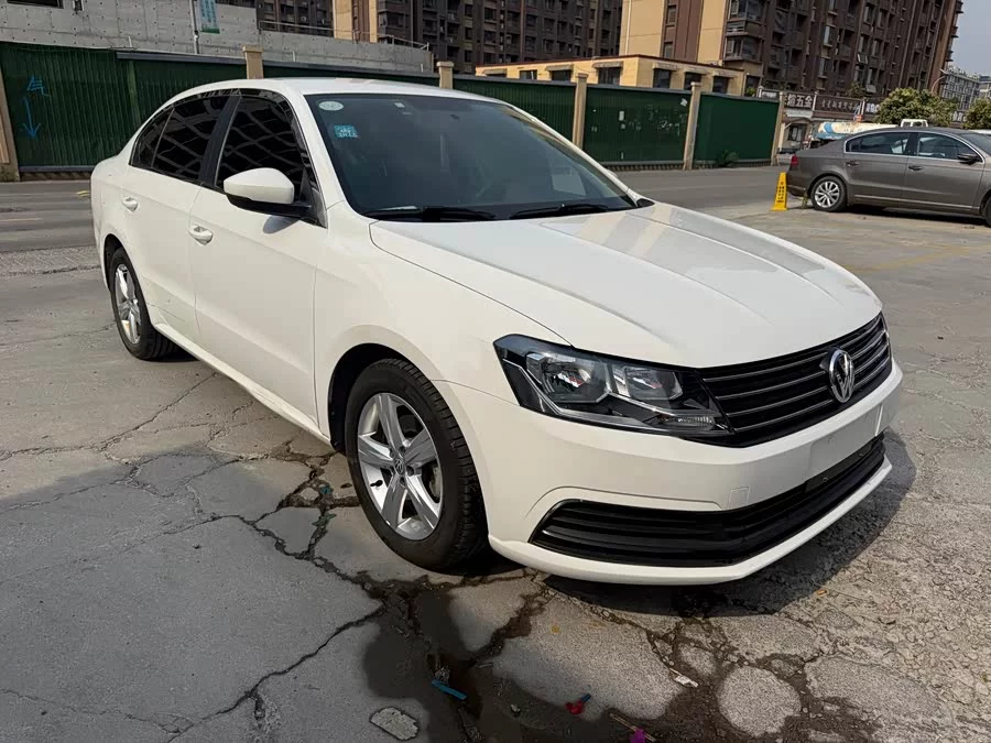 Volkswagen Lavida