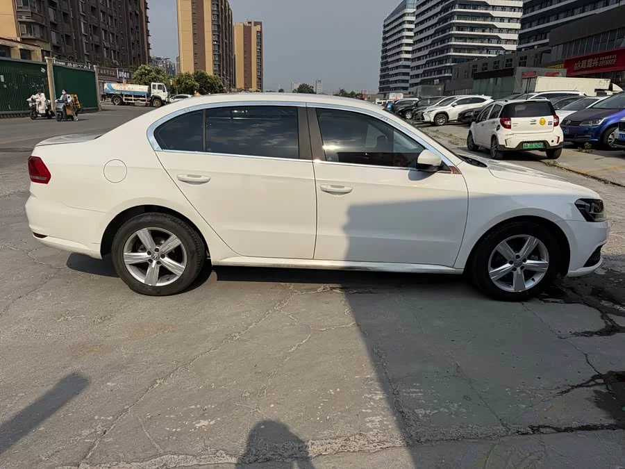Volkswagen Lavida