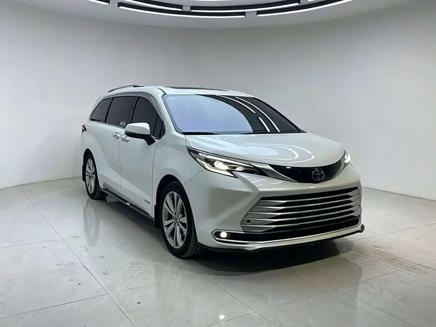 Toyota SIENNA