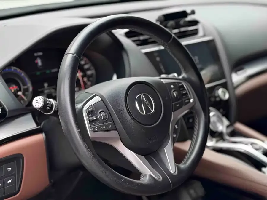 Acura CDX