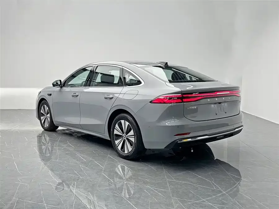 Geely Galaxy A7 EM