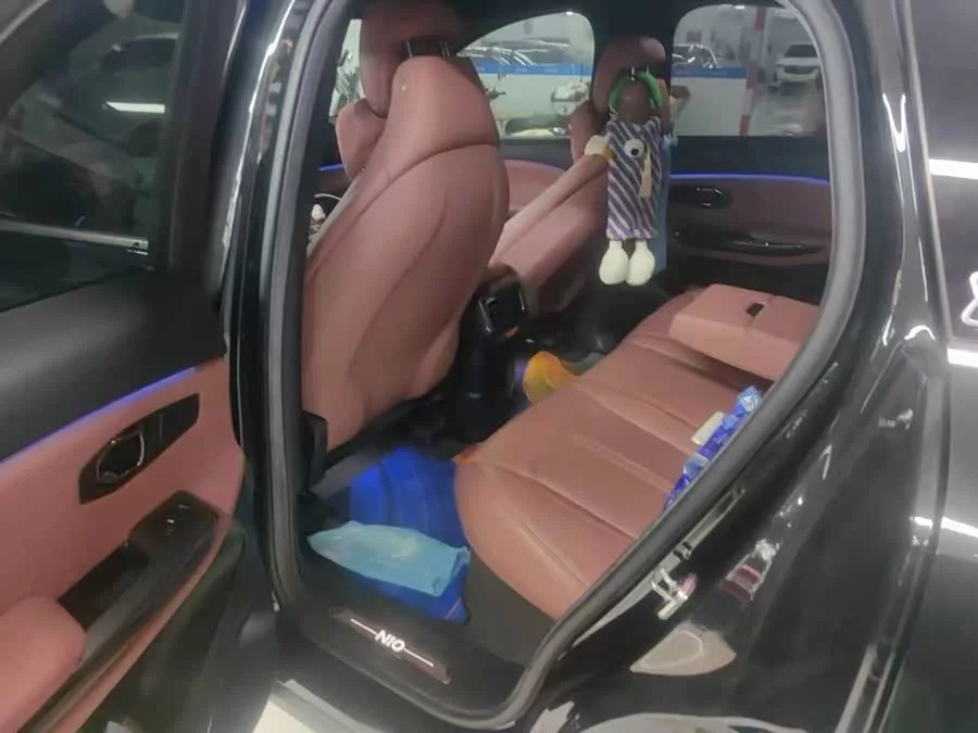 NIO EC6