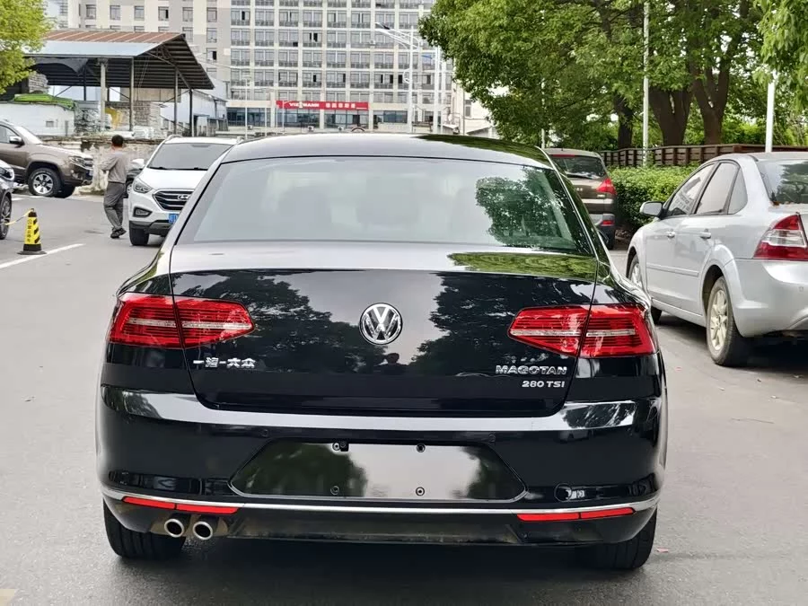 Volkswagen Magotan