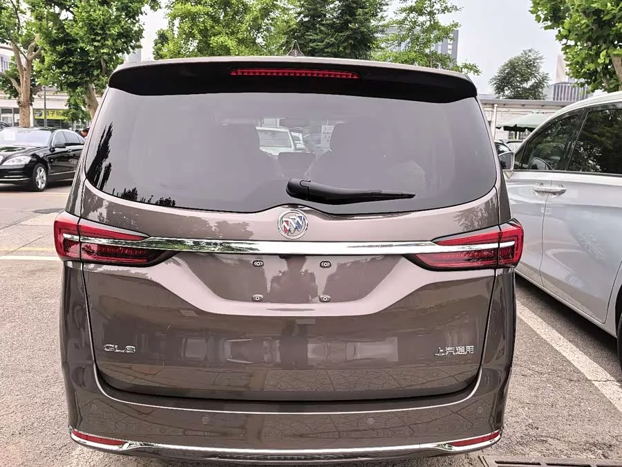 Buick GL8