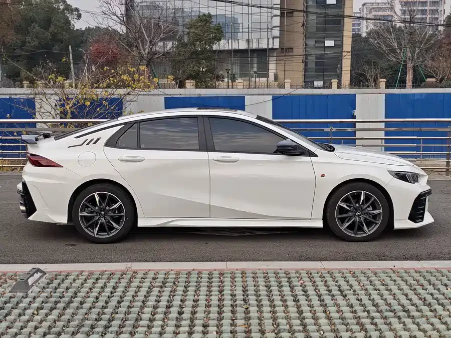 GAC Trumpchi Empow