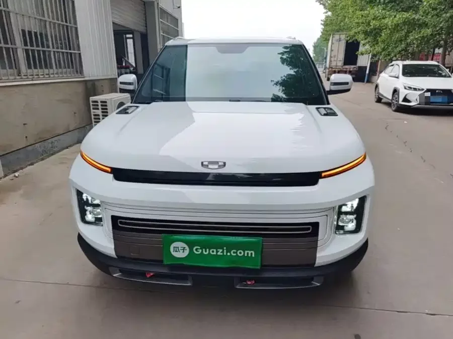 Geely ICON