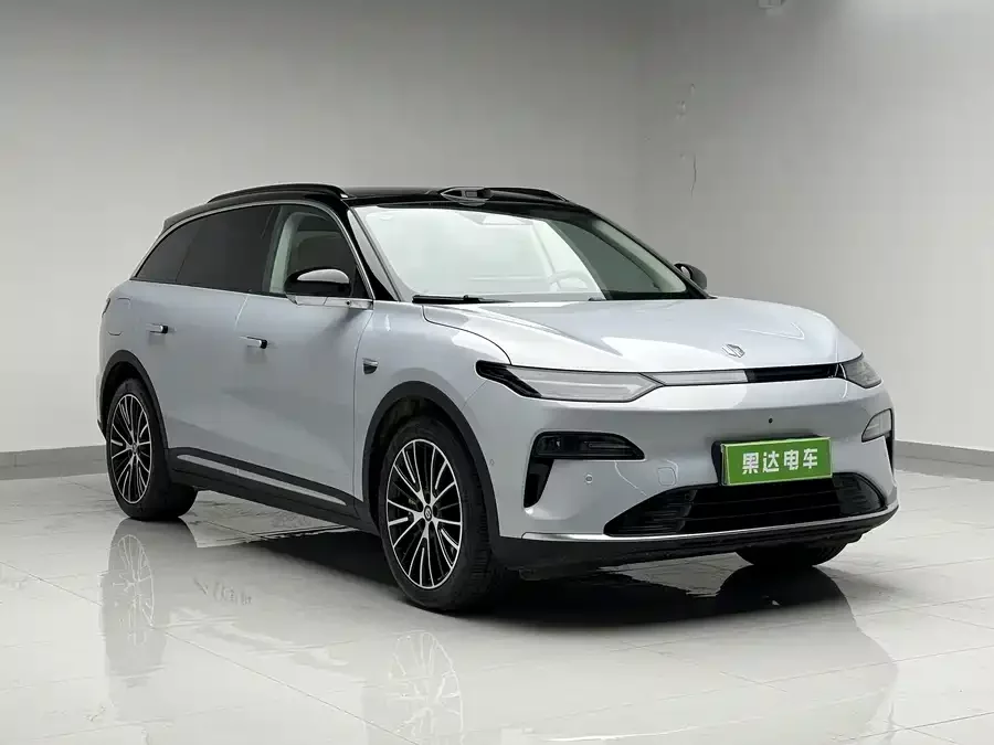 Leapmotor C11