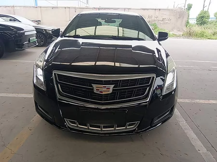 Cadillac XTS
