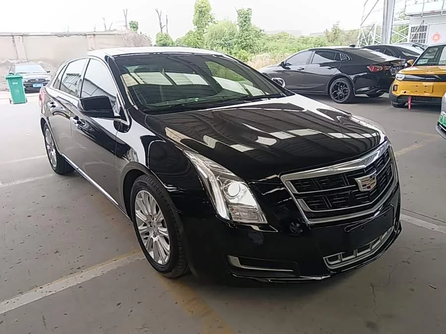 Cadillac XTS