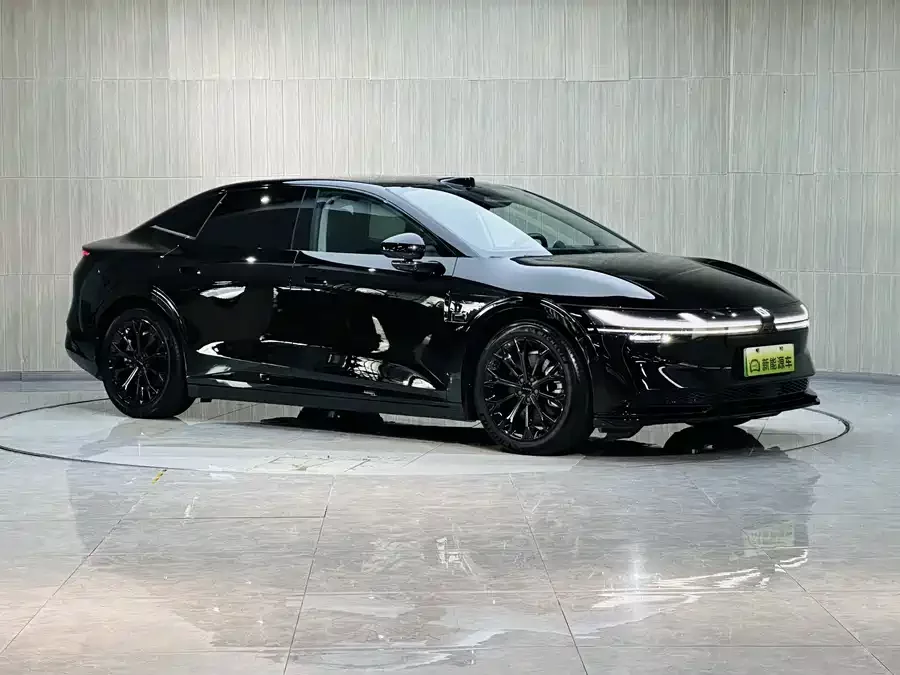 Zeekr 007