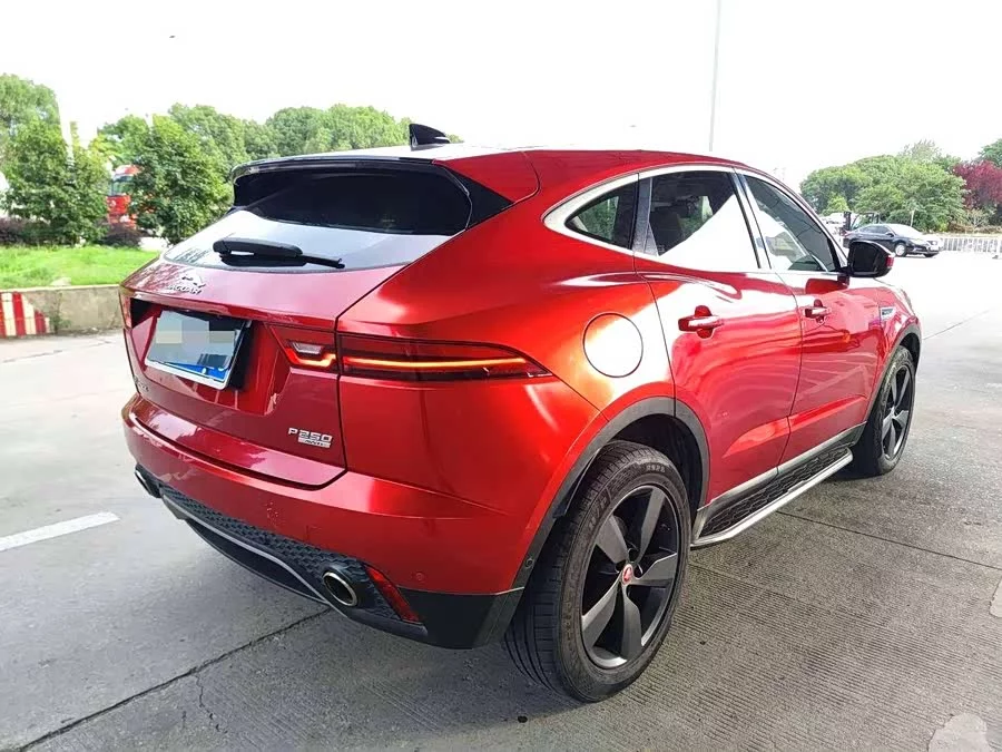 Jaguar E-PACE