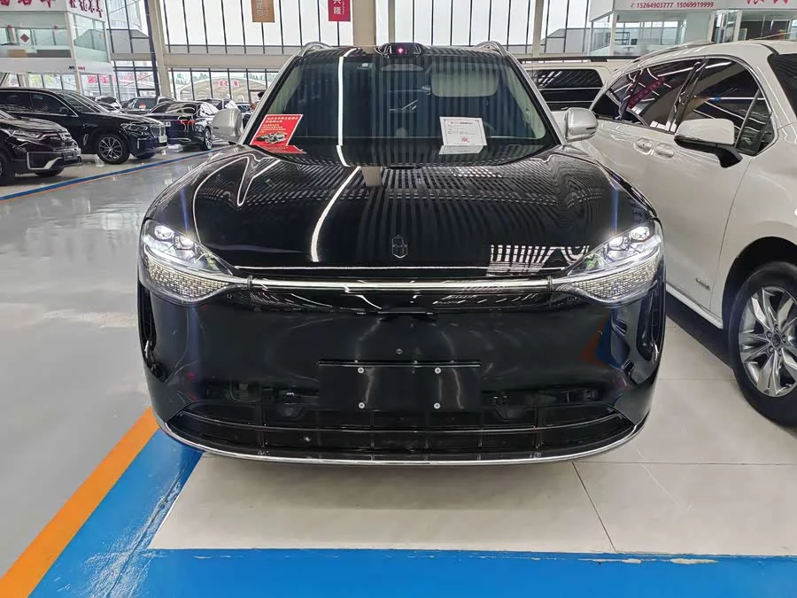 AITO Wenjie M9