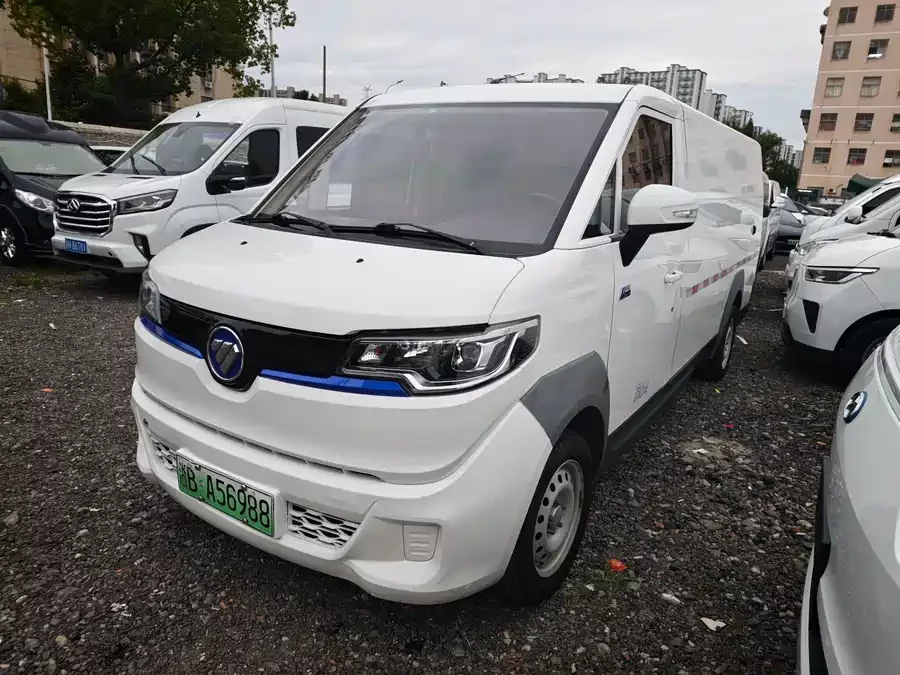 Foton Smurf E7
