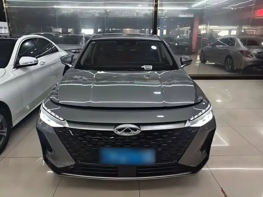 Chery Arrizo 8