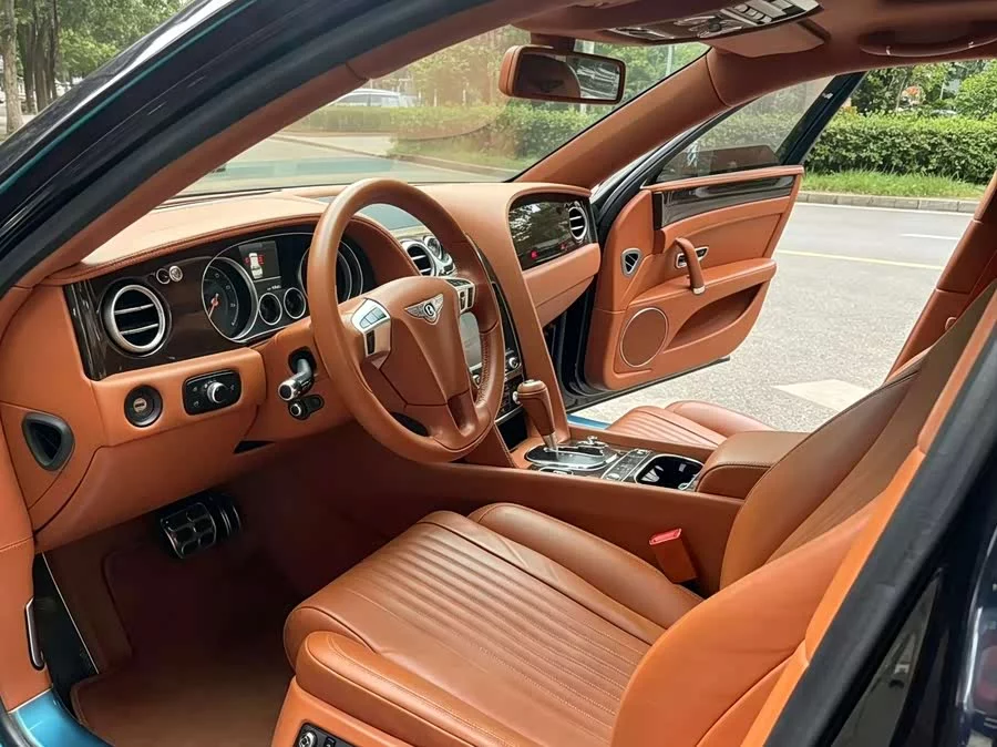 Bentley Flying Spur