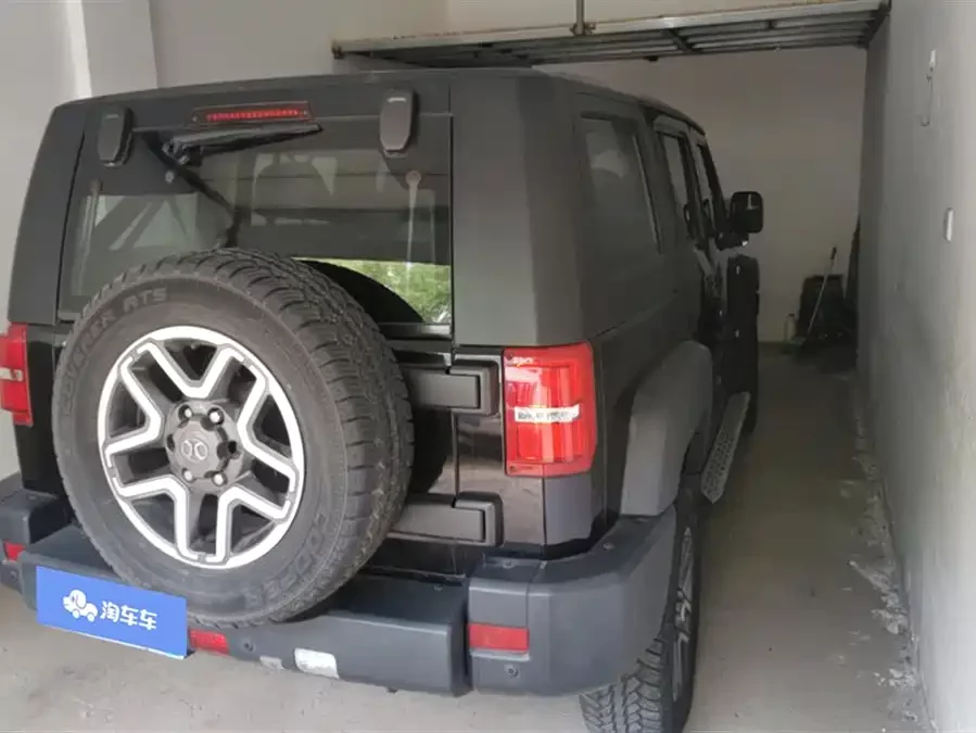BAIC BJ40
