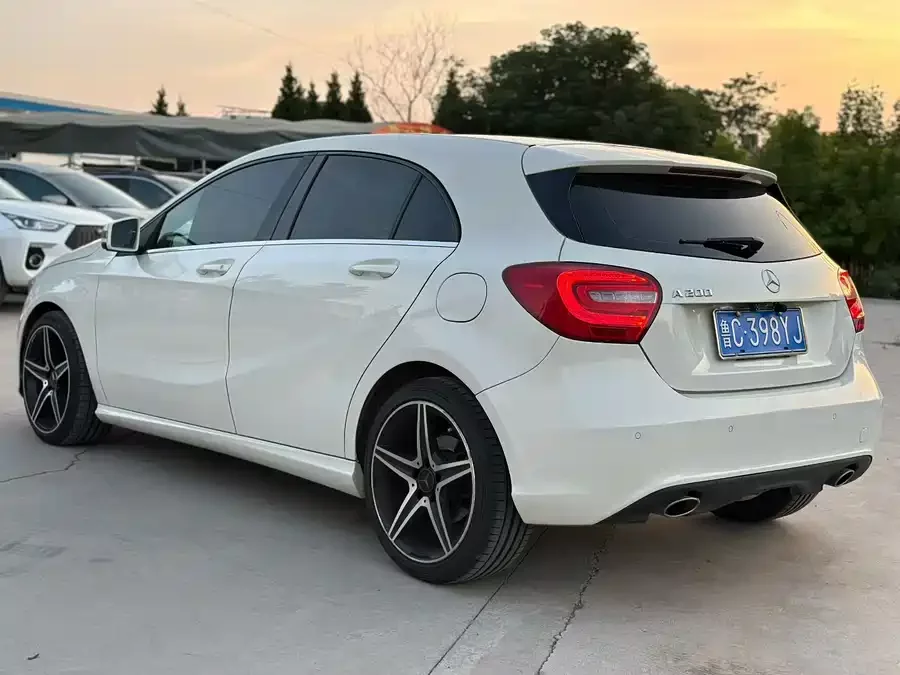 Mercedes-Benz Grade A