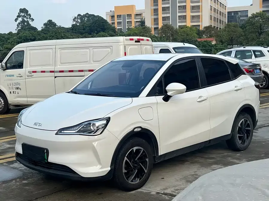 NETA Nezha V