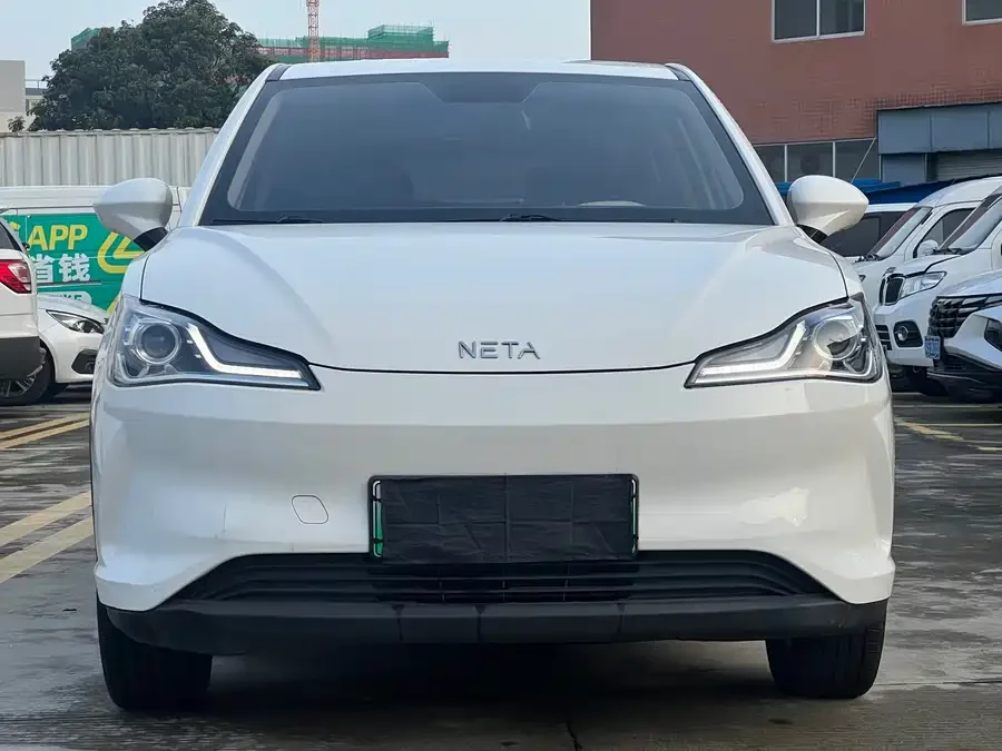 NETA Nezha V