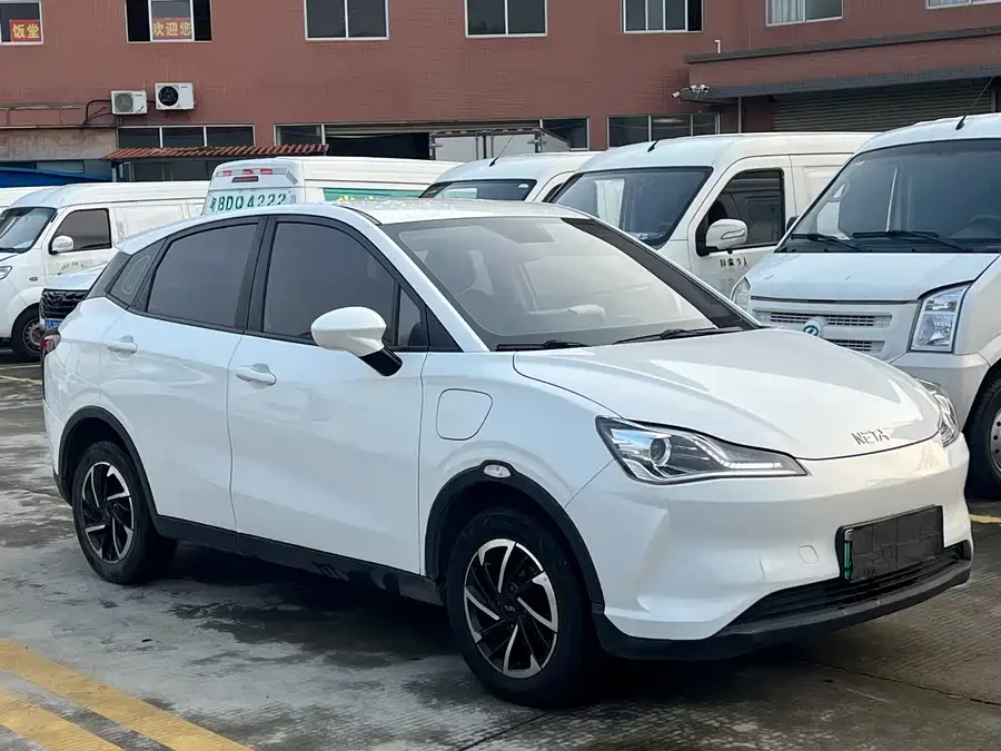 NETA Nezha V