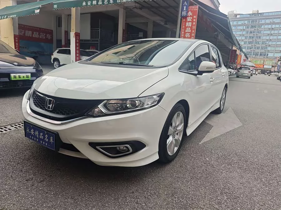 Honda Jade