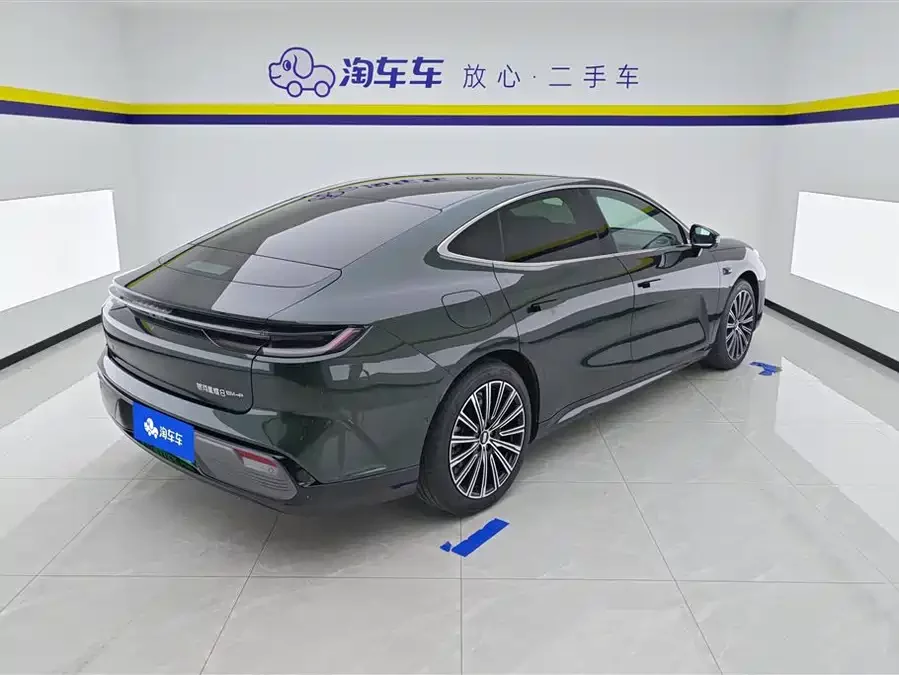 Geely Galaxy Star 8