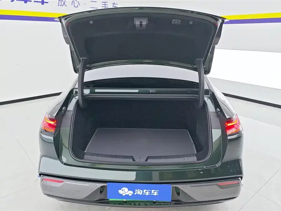 Geely Galaxy Star 8