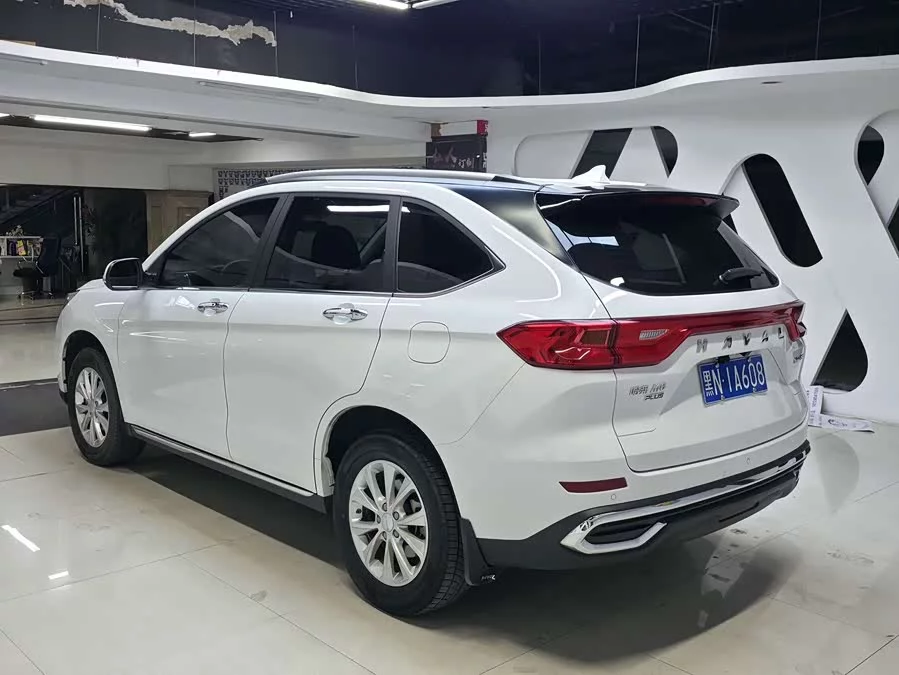 Haval M6