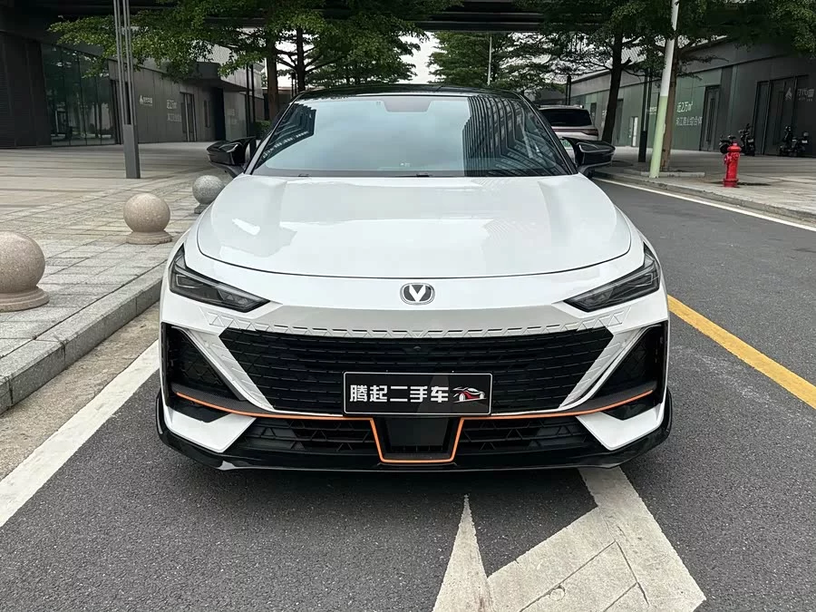 Changan UNI-V